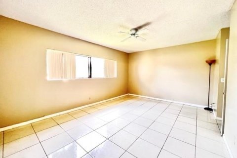 Adosado en venta en Sunrise, Florida, 3 dormitorios, 148.83 m2 № 1103620 - foto 4