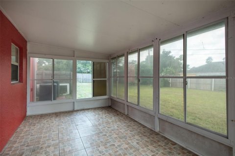 Casa en venta en Deltona, Florida, 5 dormitorios, 243.96 m2 № 1375295 - foto 9