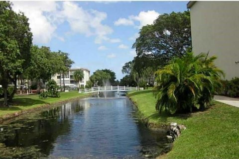 Condominio en venta en Lauderdale Lakes, Florida, 1 dormitorio, 65.5 m2 № 273565 - foto 14
