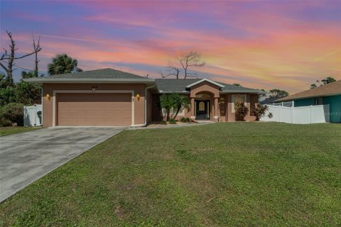 Villa ou maison à vendre à North Port, Floride: 3 chambres, 143.72 m2 № 1409941 - photo 2