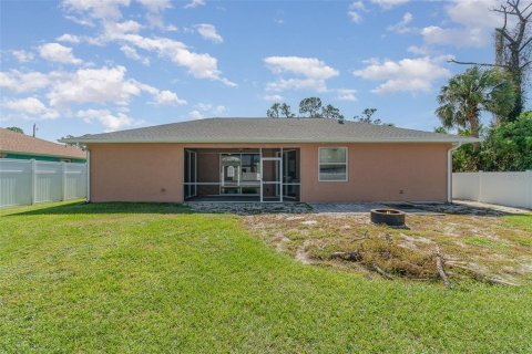 House in North Port, Florida 3 bedrooms, 143.72 sq.m. № 1409941 - photo 24