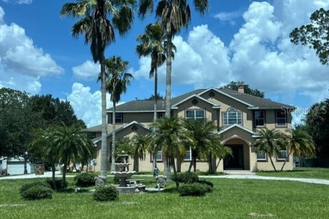 House in Kissimmee, Florida 5 bedrooms, 410.63 sq.m. № 1308178 - photo 6