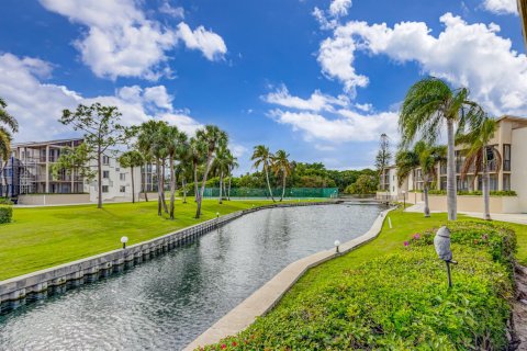 Condominio en venta en Palm Beach Gardens, Florida, 2 dormitorios, 135.92 m2 № 892407 - foto 5