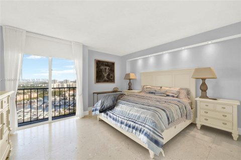 Copropriété à vendre à Aventura, Floride: 2 chambres, 163.79 m2 № 1271624 - photo 8