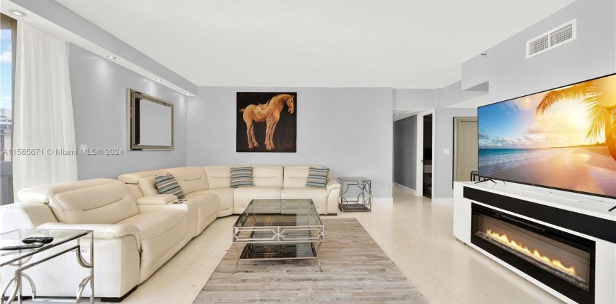 Condo in Aventura, Florida, 2 bedrooms  № 1271624