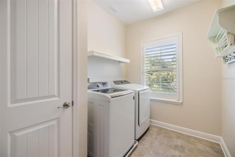 Townhouse in Tampa, Florida 3 bedrooms, 202.9 sq.m. № 1295817 - photo 25