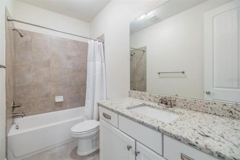 Adosado en venta en Tampa, Florida, 3 dormitorios, 202.9 m2 № 1295817 - foto 24