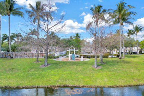 Touwnhouse à vendre à Palm Beach Gardens, Floride: 3 chambres, 145.86 m2 № 1079400 - photo 3