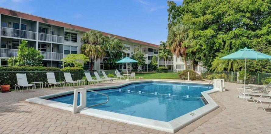 Condo in Fort Lauderdale, Florida, 1 bedroom  № 1079357