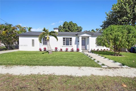 Villa ou maison à louer à Miami, Floride: 1 chambre № 726473 - photo 4