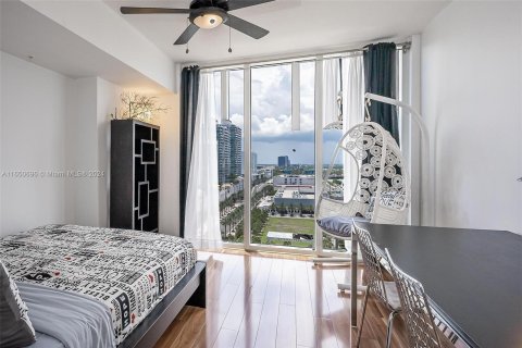 Copropriété à louer à Sunny Isles Beach, Floride: 2 chambres, 132.2 m2 № 1332826 - photo 13