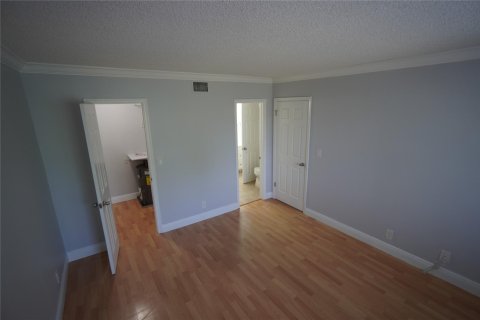 Copropriété à vendre à Oakland Park, Floride: 1 chambre, 70.61 m2 № 1142503 - photo 21