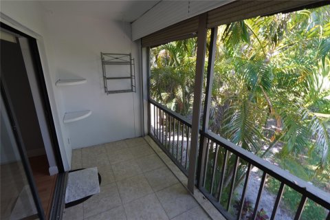 Copropriété à vendre à Oakland Park, Floride: 1 chambre, 70.61 m2 № 1142503 - photo 13