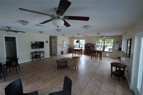 Copropriété à vendre à Oakland Park, Floride: 1 chambre, 70.61 m2 № 1142503 - photo 4