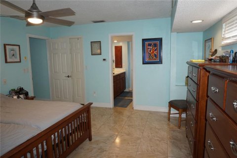 Casa en venta en Port Charlotte, Florida, 4 dormitorios, 237.92 m2 № 826807 - foto 25