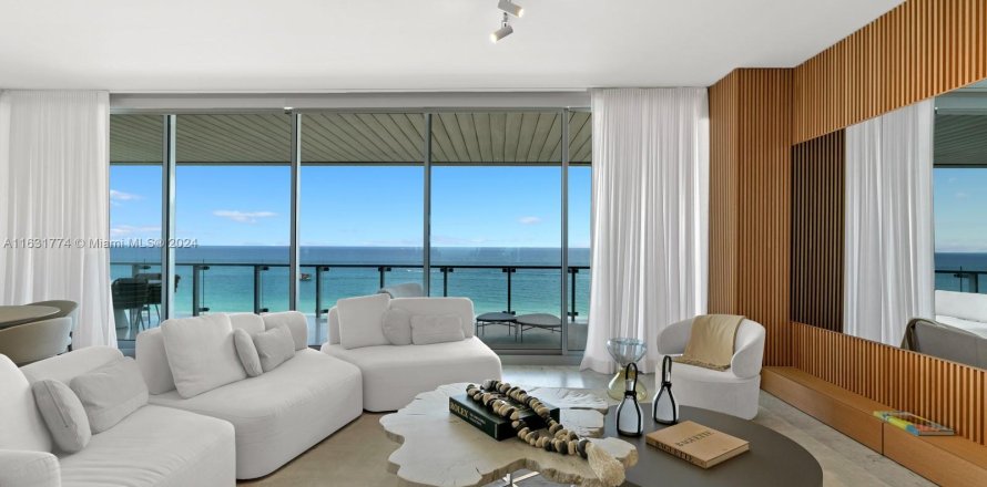 Condominio en Miami Beach, Florida, 4 dormitorios  № 1325542