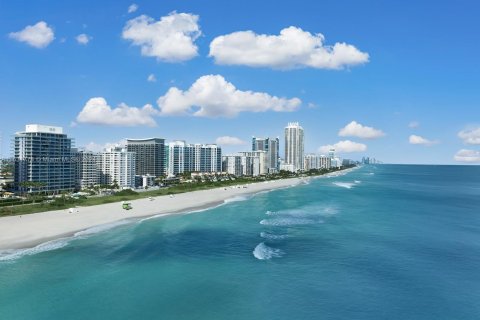 Condominio en venta en Miami Beach, Florida, 4 dormitorios, 310.85 m2 № 1325542 - foto 20