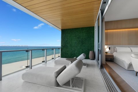 Condominio en venta en Miami Beach, Florida, 4 dormitorios, 310.85 m2 № 1325542 - foto 16