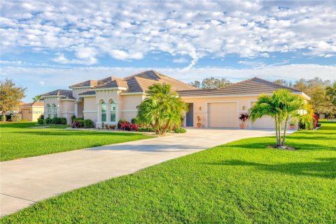 Casa en venta en Fort Myers, Florida, 4 dormitorios № 1099457 - foto 1