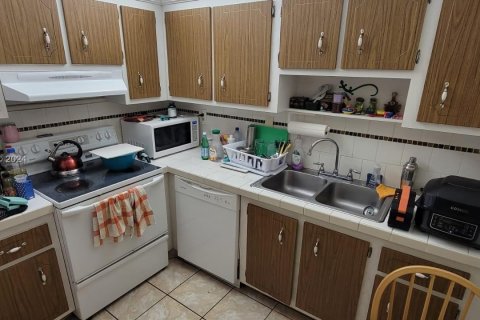 Condo in Sunny Isles Beach, Florida, 1 bedroom  № 1173116 - photo 7