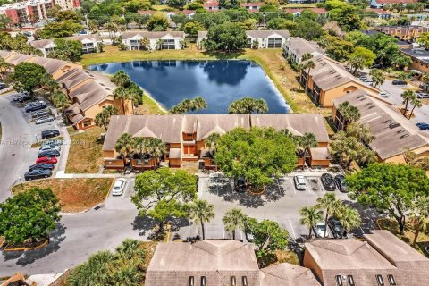 Copropriété à vendre à Lauderhill, Floride: 2 chambres, 91.04 m2 № 1173117 - photo 21