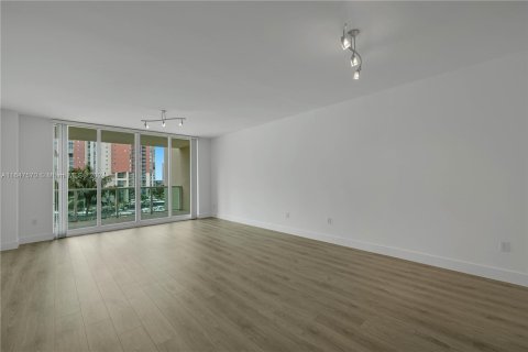 Condominio en venta en Aventura, Florida, 2 dormitorios, 160.72 m2 № 1330966 - foto 19