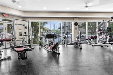 Condo in Aventura, Florida, 2 bedrooms  № 1330966 - photo 6