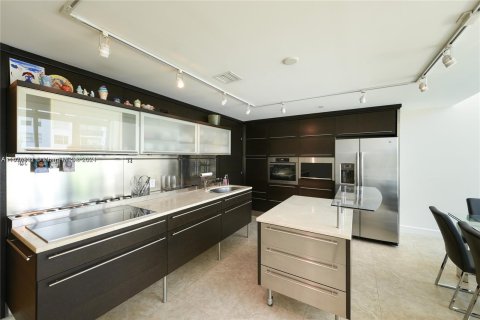 Townhouse in Miami Beach, Florida 3 bedrooms, 190.36 sq.m. № 1406272 - photo 8