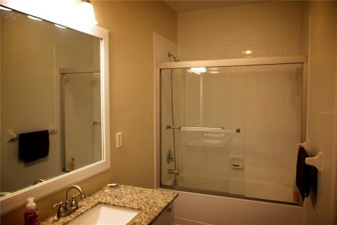 Condo in Punta Gorda, Florida, 2 bedrooms  № 790464 - photo 14