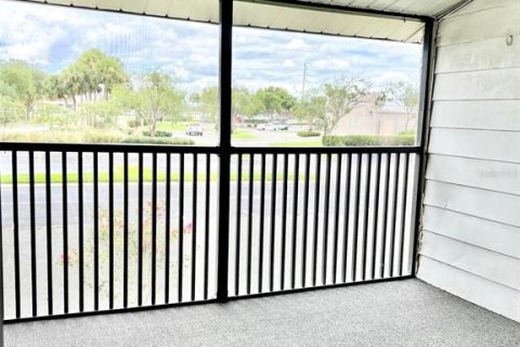 Condo in Orlando, Florida, 3 bedrooms  № 1358233 - photo 25