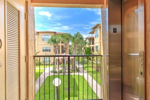 Condo in Tampa, Florida, 2 bedrooms  № 1358243 - photo 6