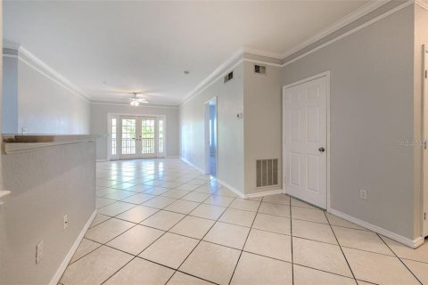 Condominio en alquiler en Tampa, Florida, 2 dormitorios, 105.91 m2 № 1358243 - foto 8