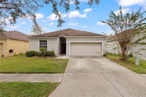 House in Tampa, Florida 3 bedrooms, 140.75 sq.m. № 1436639 - photo 1