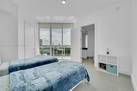 Copropriété à vendre à Sunny Isles Beach, Floride: 3 chambres, 216.18 m2 № 1240233 - photo 28