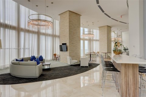 Condo in Sunny Isles Beach, Florida, 3 bedrooms  № 1240233 - photo 30