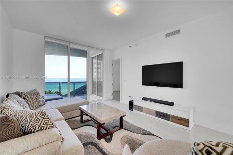 Copropriété à vendre à Sunny Isles Beach, Floride: 3 chambres, 216.18 m2 № 1240233 - photo 6