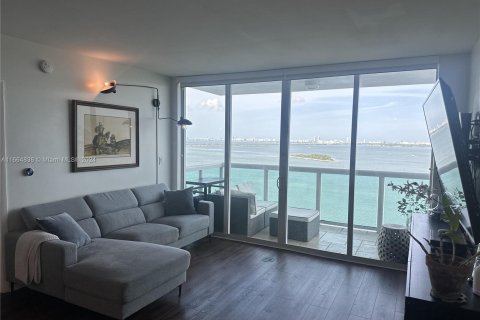 Condominio en venta en Miami, Florida, 2 dormitorios, 106.09 m2 № 1378621 - foto 6