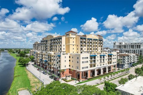 Condo in Miami, Florida, 2 bedrooms  № 1378821 - photo 30