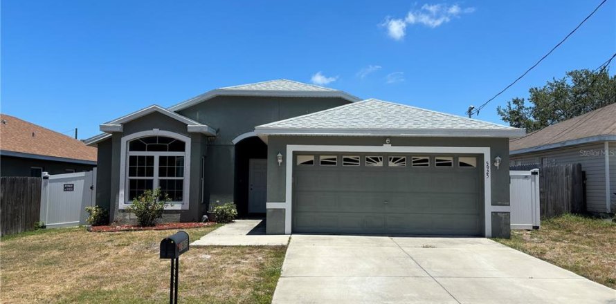 Villa ou maison à New Port Richey, Floride 3 chambres, 131.27 m2 № 1251967