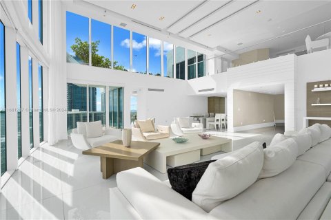 Condo in Sunny Isles Beach, Florida, 6 bedrooms  № 1411966 - photo 9