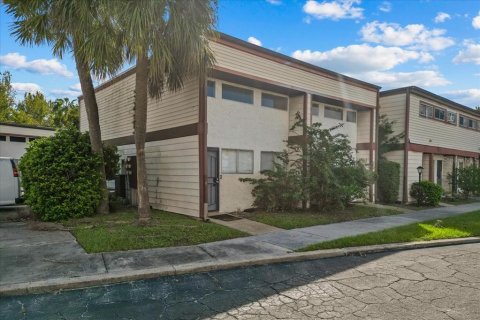 Condo in Orlando, Florida, 1 bedroom  № 1385165 - photo 2