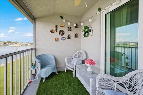 Copropriété à vendre à Punta Gorda, Floride: 2 chambres, 96.99 m2 № 1295630 - photo 21