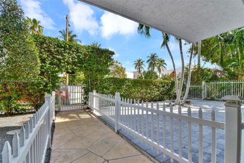 Condominio en venta en Miami Beach, Florida, 1 dormitorio, 65.31 m2 № 1345486 - foto 16