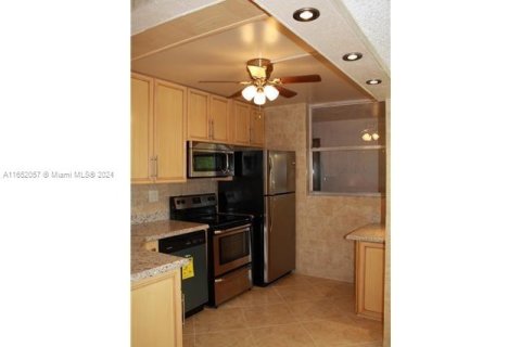 Condominio en venta en Lauderhill, Florida, 2 dormitorios, 102.19 m2 № 1345488 - foto 2