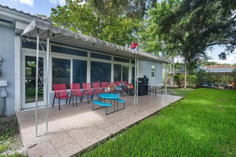 Villa ou maison à vendre à Miami, Floride: 3 chambres, 201.78 m2 № 1345535 - photo 6