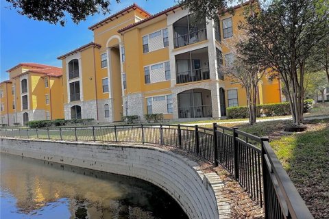 Condo in Orlando, Florida, 3 bedrooms  № 1409981 - photo 2