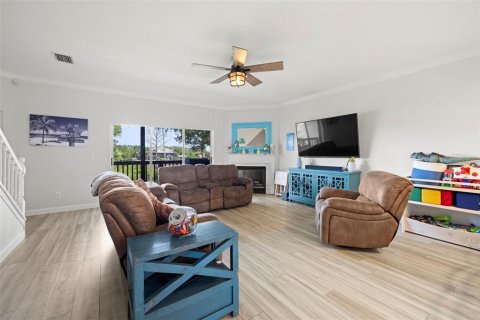 Adosado en venta en Palm Harbor, Florida, 3 dormitorios, 148.64 m2 № 1303639 - foto 4