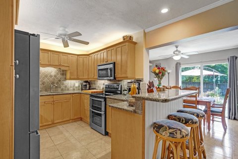 Villa ou maison à vendre à Oakland Park, Floride: 3 chambres, 147.44 m2 № 860317 - photo 22