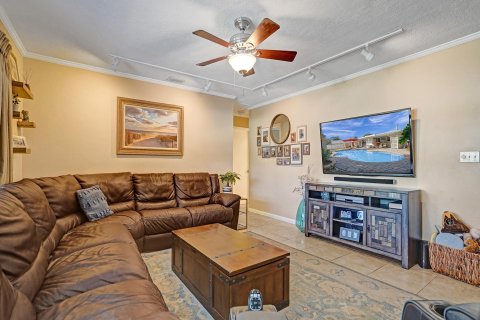 Villa ou maison à vendre à Oakland Park, Floride: 3 chambres, 147.44 m2 № 860317 - photo 26