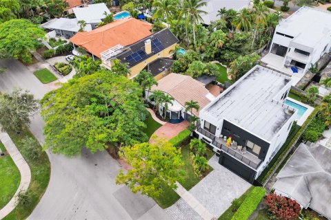 Villa ou maison à vendre à Fort Lauderdale, Floride: 2 chambres, 125.42 m2 № 839819 - photo 4